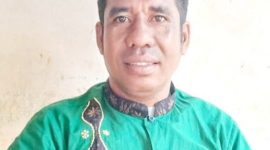 Foto : Kepala Desa Mikael Henuk (dok. Pena-emas)