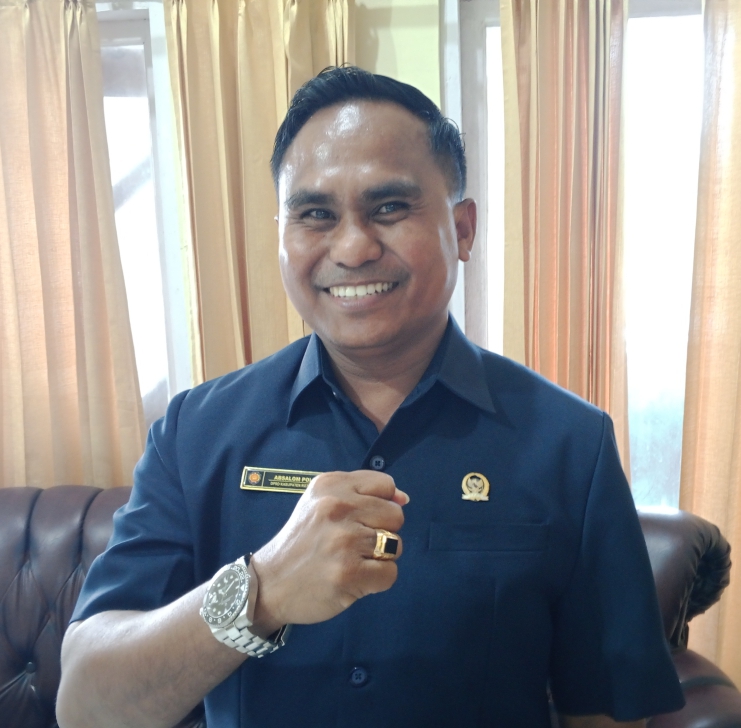 Foto : Absalom Polin 