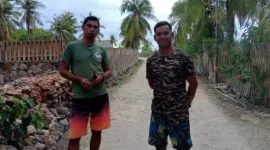 Foto : Lehor Mbatu dan Hermanus Mbatu 