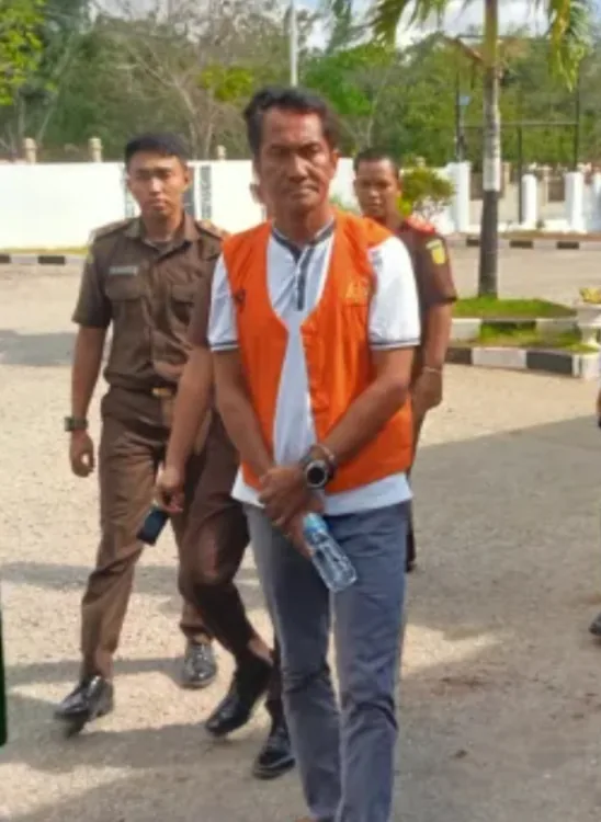 Foto : Terdakwa Erasmus Frans Mandato alias Mus Frans (istimewa)